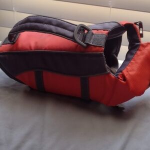 Dog life vest